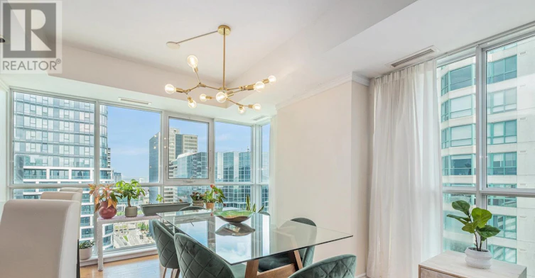 PH 4-445 Laurier Avenue W, Ottawa, ON, K1N 6R4 - 12