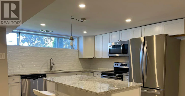 BSMT-771 Krosno Boulevard, Pickering, ON, L1W 1G5 - 4