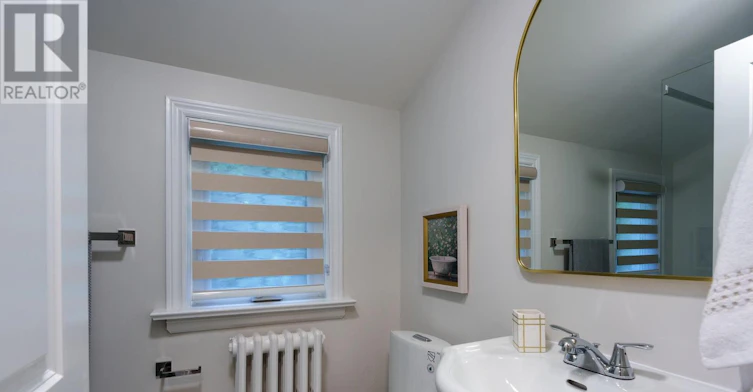 152 Ferris Road, Toronto, ON, M4B 1G9 - 14
