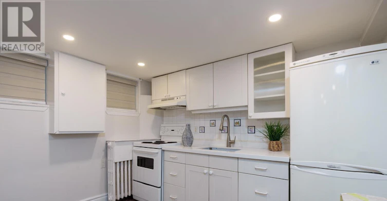 152 Ferris Road, Toronto, ON, M4B 1G9 - 20