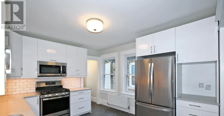 B-163 Parkside Drive, Toronto, ON, M6P 2G3 - 12