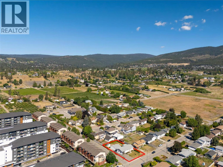 3596 Brown Road, West Kelowna, BC, V4T 1P5 - 45