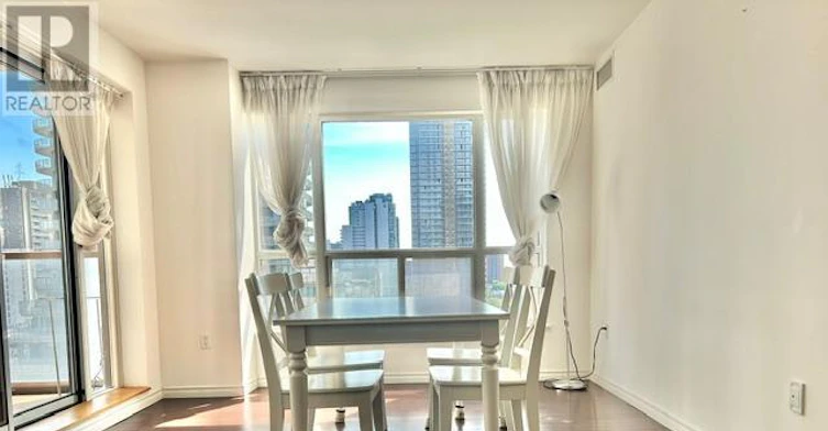 1209-909 Bay Street, Toronto, ON, M5S 3G2 - 8