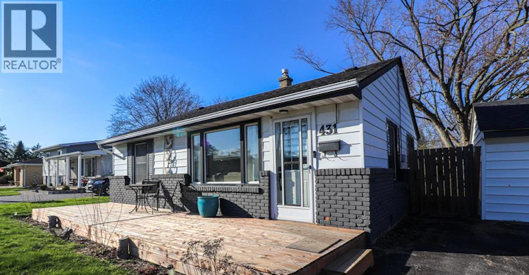 431 Maple, Lasalle, ON, N9J 1P3