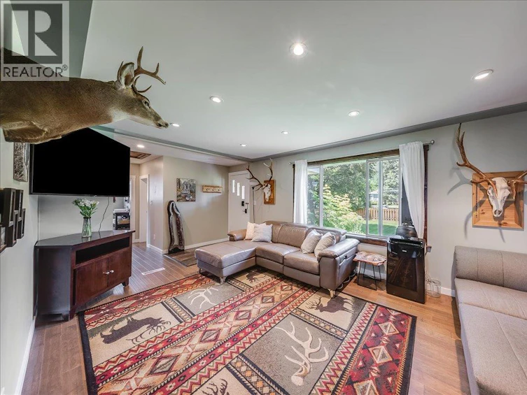 526 12th Avenue, Genelle, BC, V0G 1G0 - 10