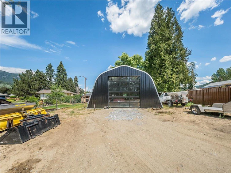 526 12th Avenue, Genelle, BC, V0G 1G0 - 51