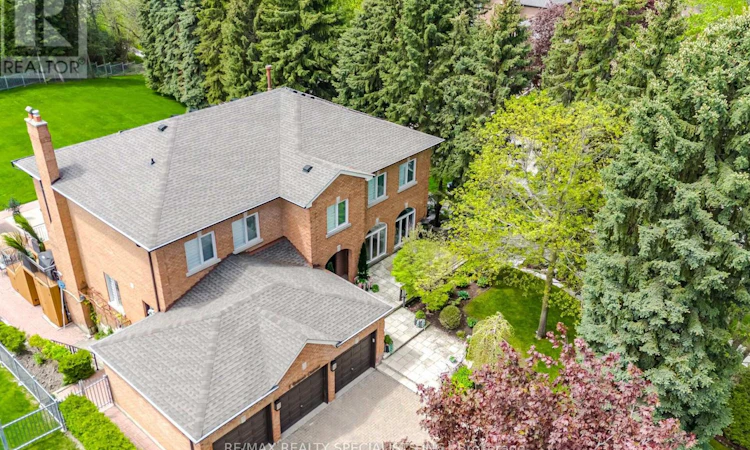 5 Rossmull Crescent