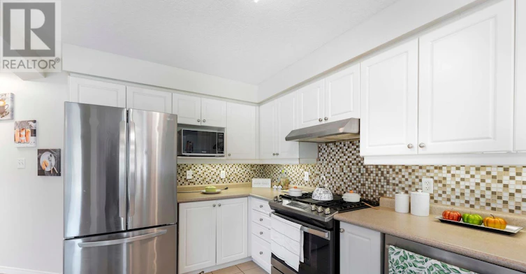 500 Robert Ferrie Drive, Kitchener, ON, N2P 2T7 - 3