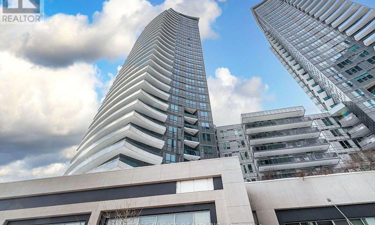 2732-7161 Yonge Street