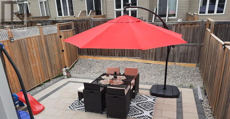 906 Littlerock Street, Ottawa, ON, K1T 0N2 - 39