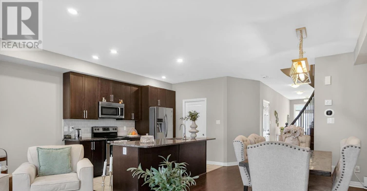 906 Littlerock Street, Ottawa, ON, K1T 0N2 - 18