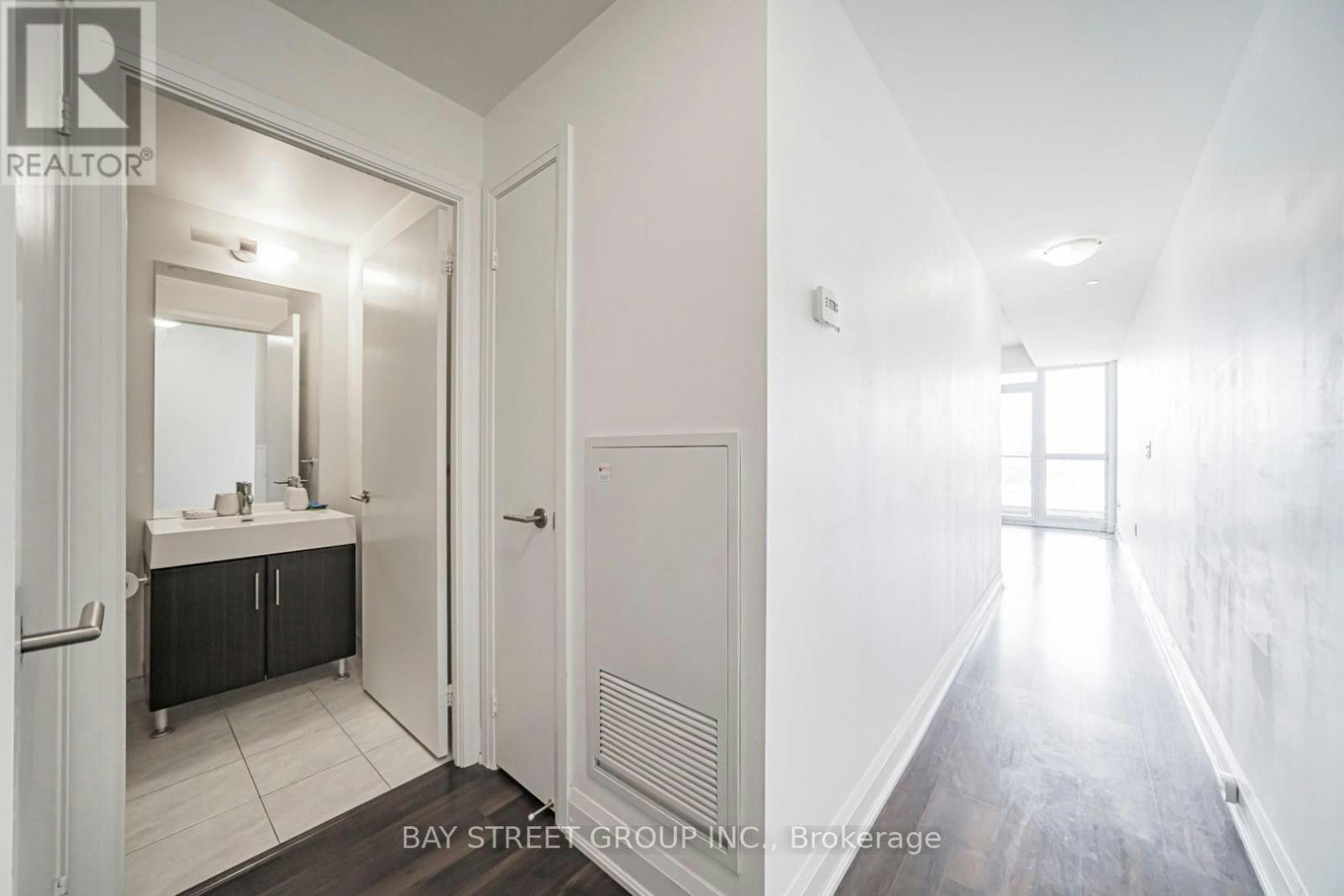 1508-160 Vanderhoof Avenue, Toronto, ON, M4G 2G6 - 16