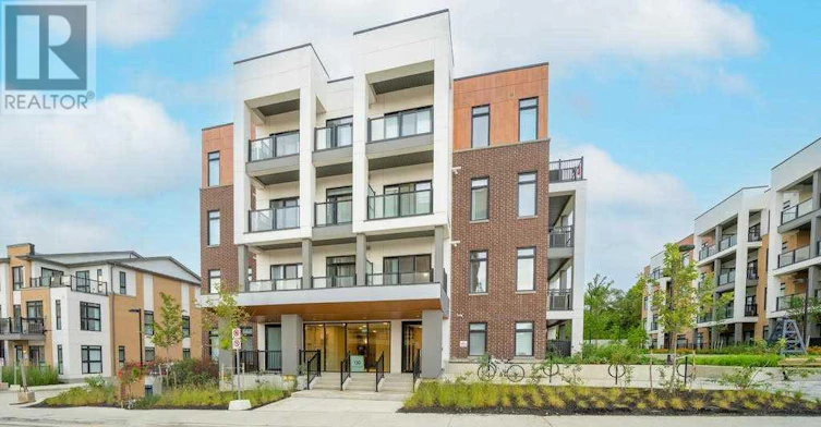 206-120 Canon Jackson Drive, Toronto, ON, M6M 0B8