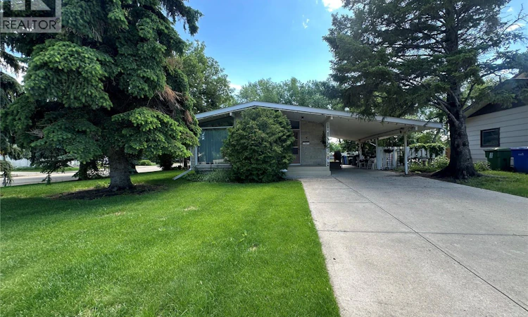 3 Mossfield Place