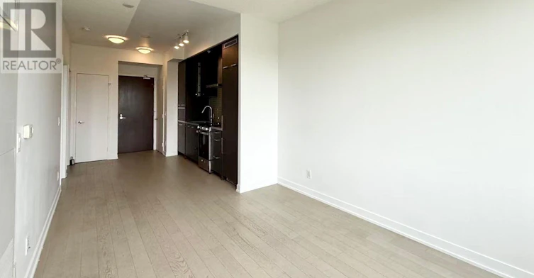 N410-120 Bayview Avenue, Toronto, ON, M5A 0G4 - 8