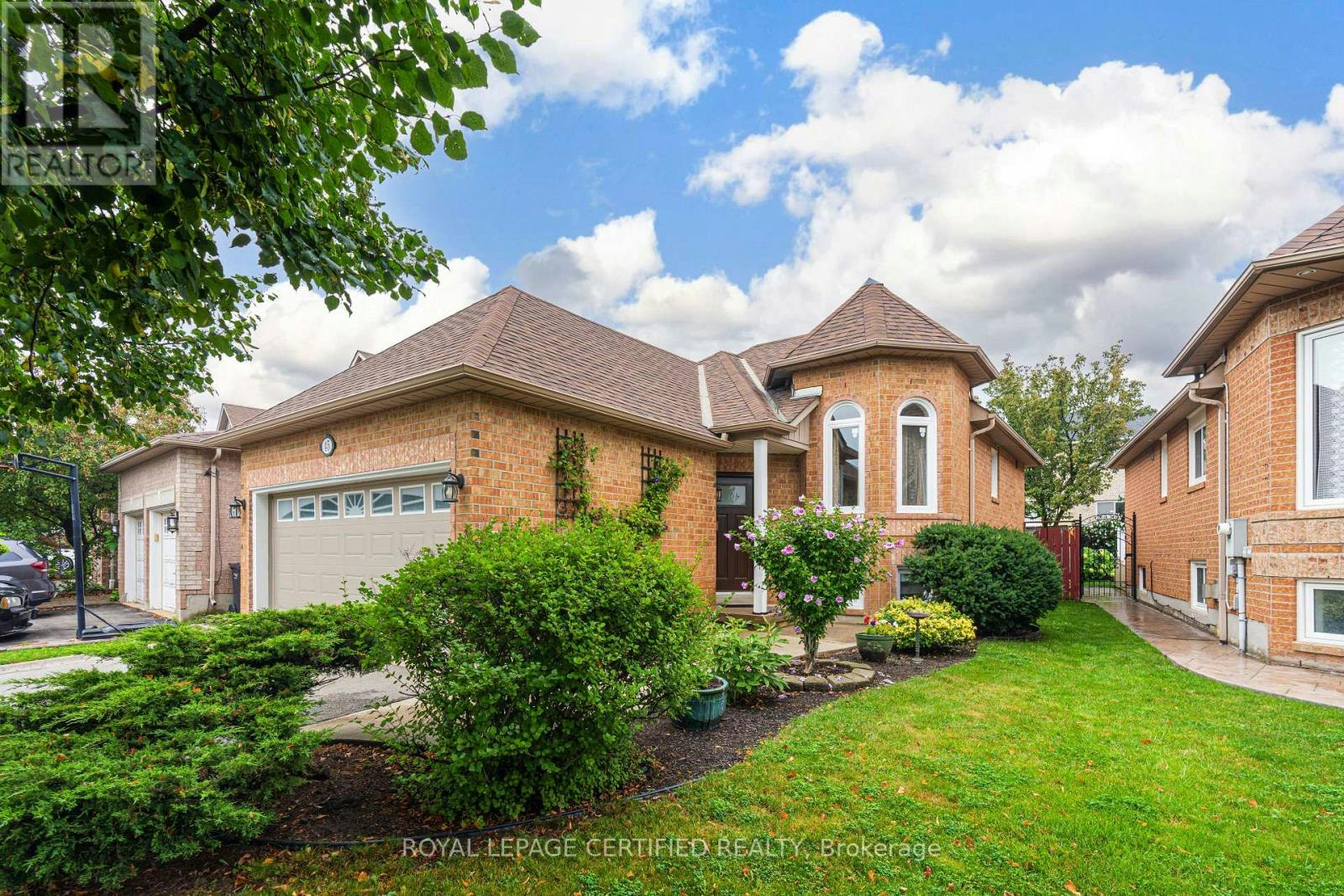 45 Springview Drive, Brampton, ON, L6X 4M3