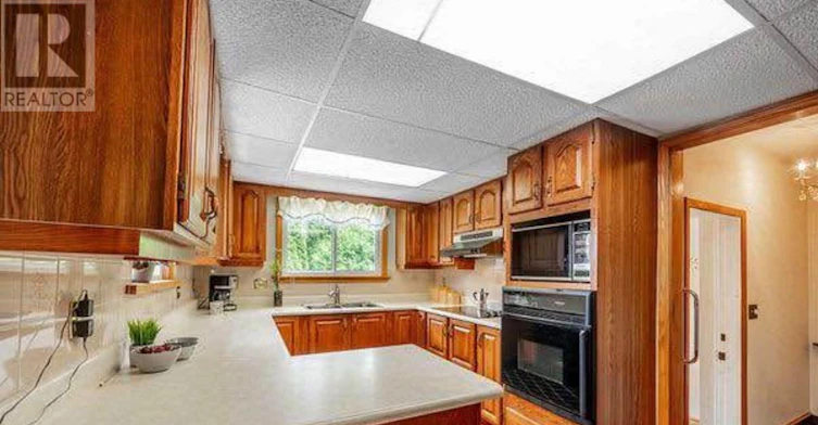 3 Stapleton Drive, Whitchurch-Stouffville, ON, L4A 2Z3 - 12