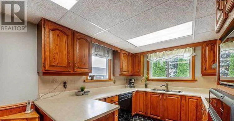 3 Stapleton Drive, Whitchurch-Stouffville, ON, L4A 2Z3 - 11