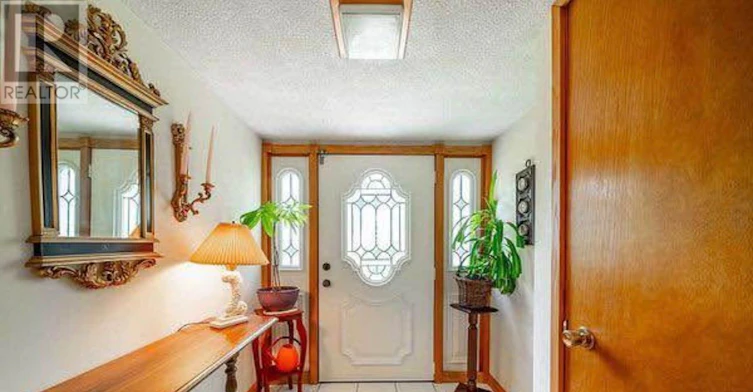 3 Stapleton Drive, Whitchurch-Stouffville, ON, L4A 2Z3 - 4