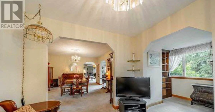 3 Stapleton Drive, Whitchurch-Stouffville, ON, L4A 2Z3 - 8