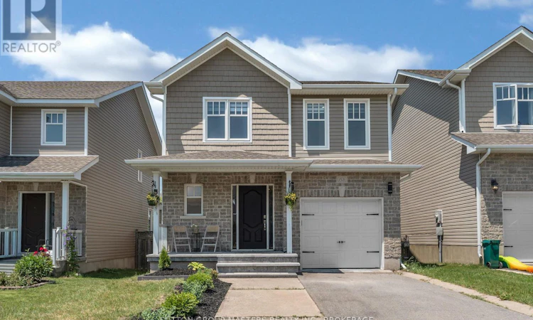 1521 Crimson Crescent