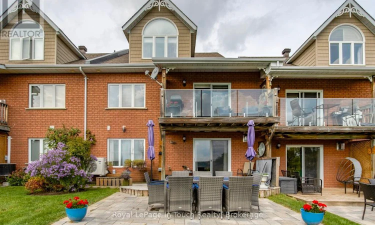 839 Sarah Boulevard