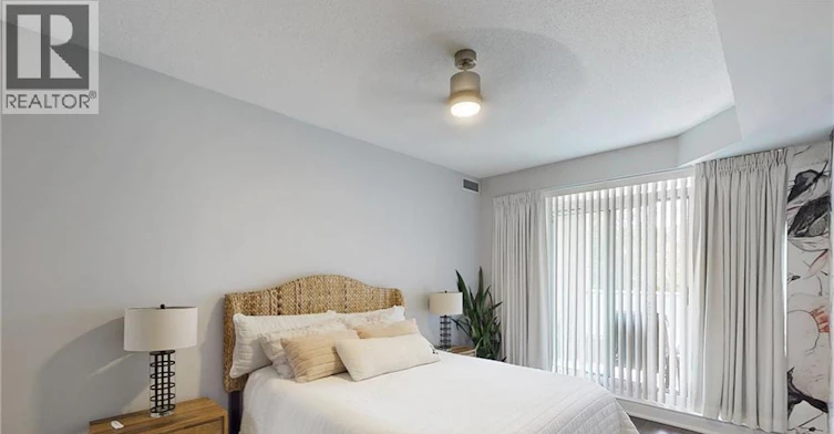 201-2470 Prince Michael Drive, Oakville, ON, L6H 0G9 - 18