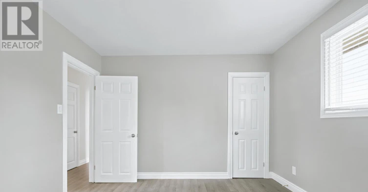 MAIN-361 Dwight Avenue, Oshawa, ON, L1J 1K8 - 12