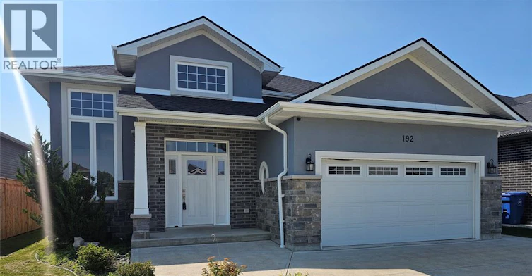 192 Lennox Avenue, Essex, ON, N8M 0A7
