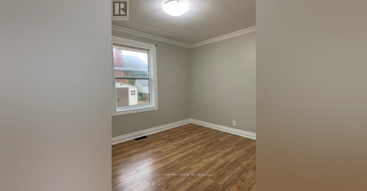 MAIN-960 Dunsmure Road, Hamilton, ON, L8H 1J4 - 4