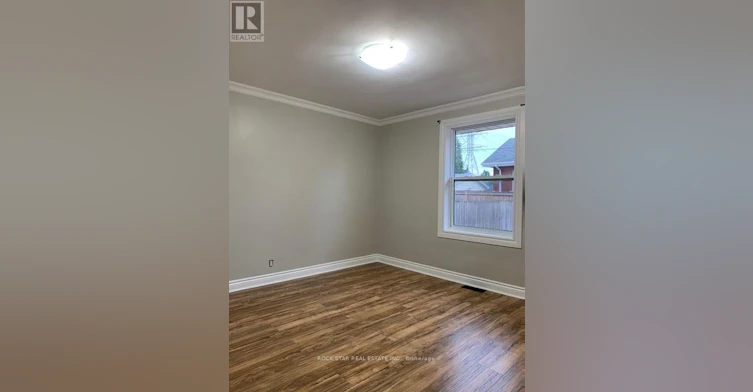 MAIN-960 Dunsmure Road, Hamilton, ON, L8H 1J4 - 3