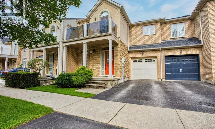 25 Hartland Road