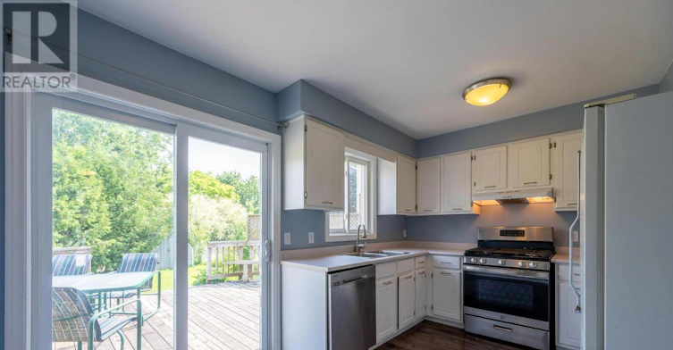 1144 Aldersbrook Road, London, ON, N6G 2X8 - 12