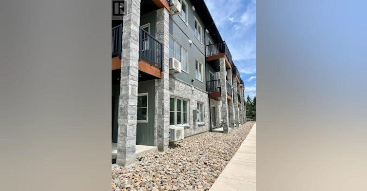 208-78 B Queen Street, Eganville, ON, K0J 1T0 - 2