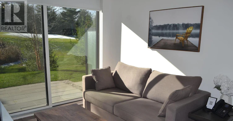 112-120 Carrick Trail, Gravenhurst, ON, P1P 0B6 - 8