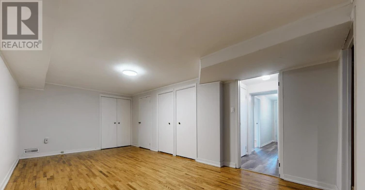 65 Bellbury Crescent, Toronto, ON, M2J 2J9 - 35