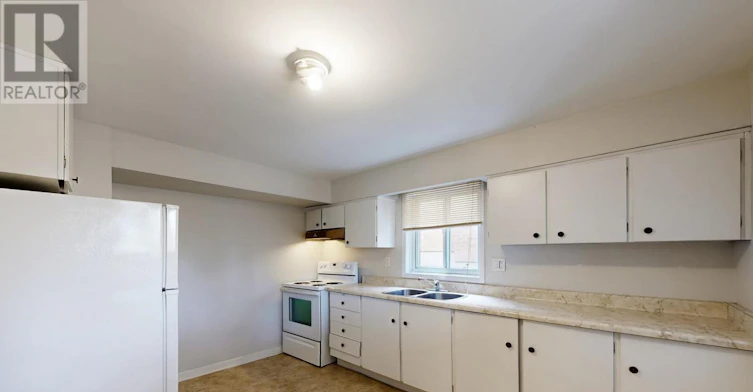 65 Bellbury Crescent, Toronto, ON, M2J 2J9 - 37