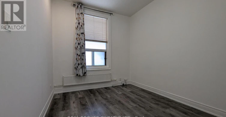 4-2199 Gerrard Street E, Toronto, ON, M4E 2C6 - 7