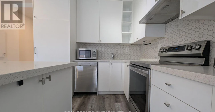 4-2199 Gerrard Street E, Toronto, ON, M4E 2C6 - 4