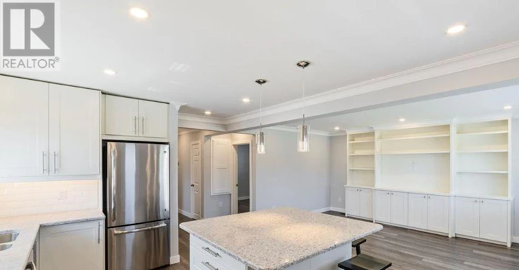 UPPER UNIT-1266 Royal Drive W, Burlington, ON, L7P 2G4 - 3