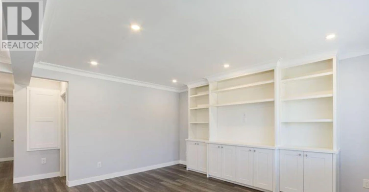 UPPER UNIT-1266 Royal Drive W, Burlington, ON, L7P 2G4 - 5