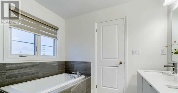 492 Bergamot Avenue, Milton, ON, L9T 1T8 - 16