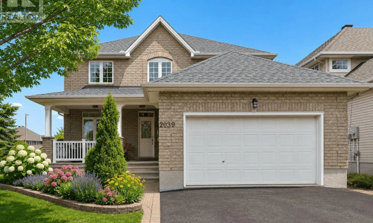 2039 Calico Crescent