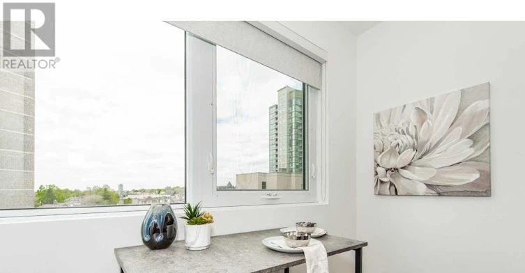 418-501 St Clair Avenue, Toronto, ON, M5P 0A2 - 8