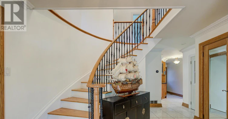 8 Patrick Boulevard, Toronto, ON, M2J 3K8 - 3