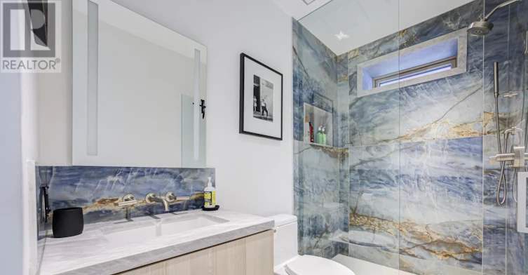 15 Albemarle Avenue, Toronto, ON, M4K 3Y9 - 39