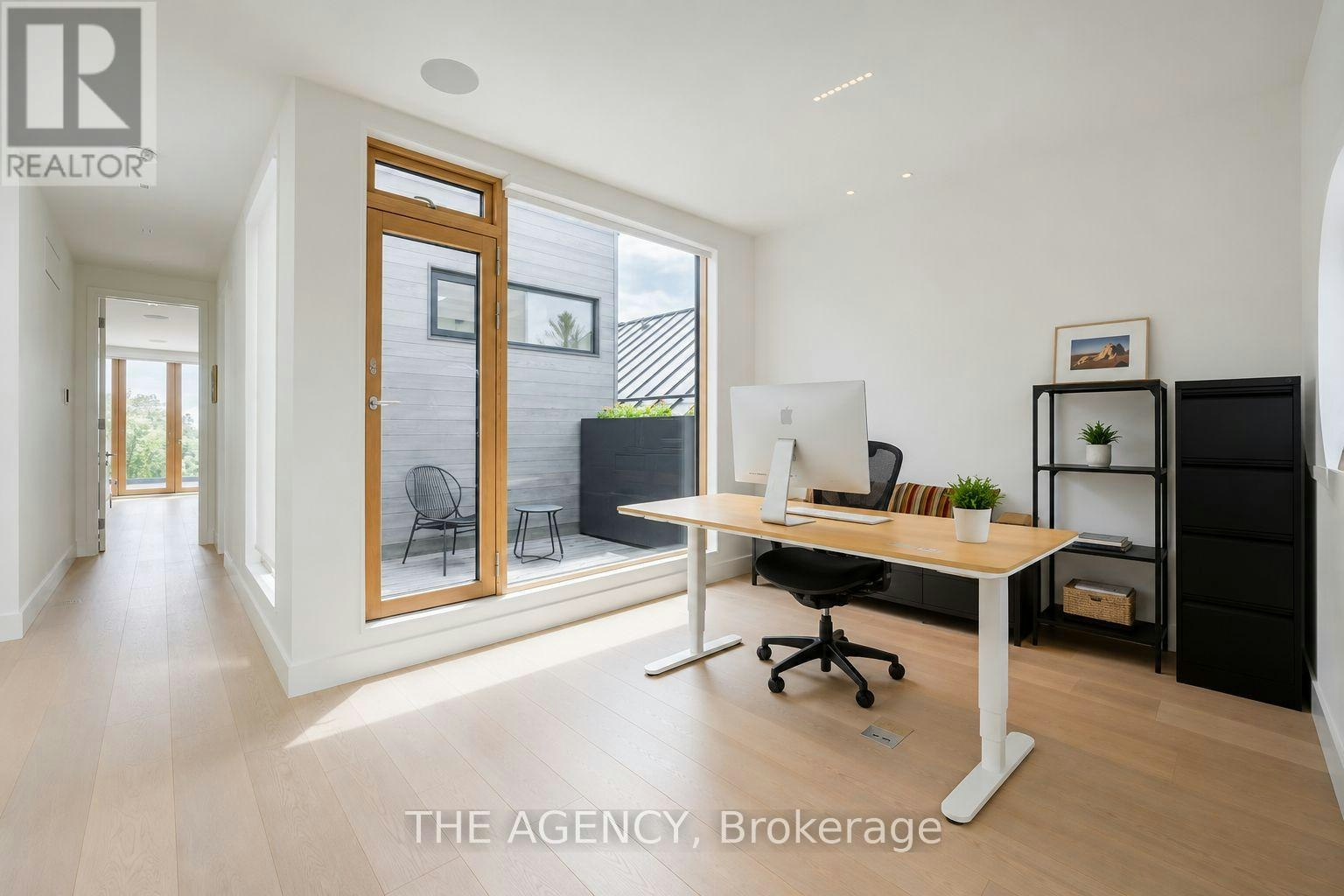 15 Albemarle Avenue, Toronto, ON, M4K 3Y9 - 22