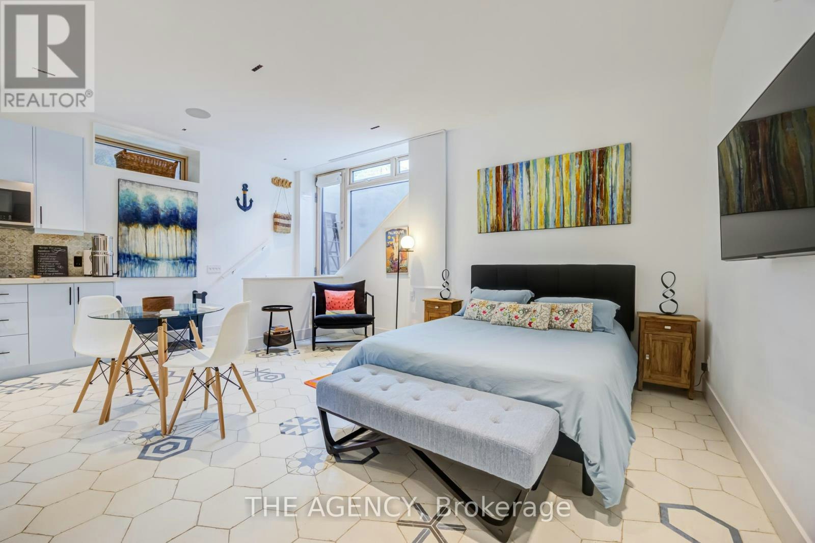 15 Albemarle Avenue, Toronto, ON, M4K 3Y9 - 40
