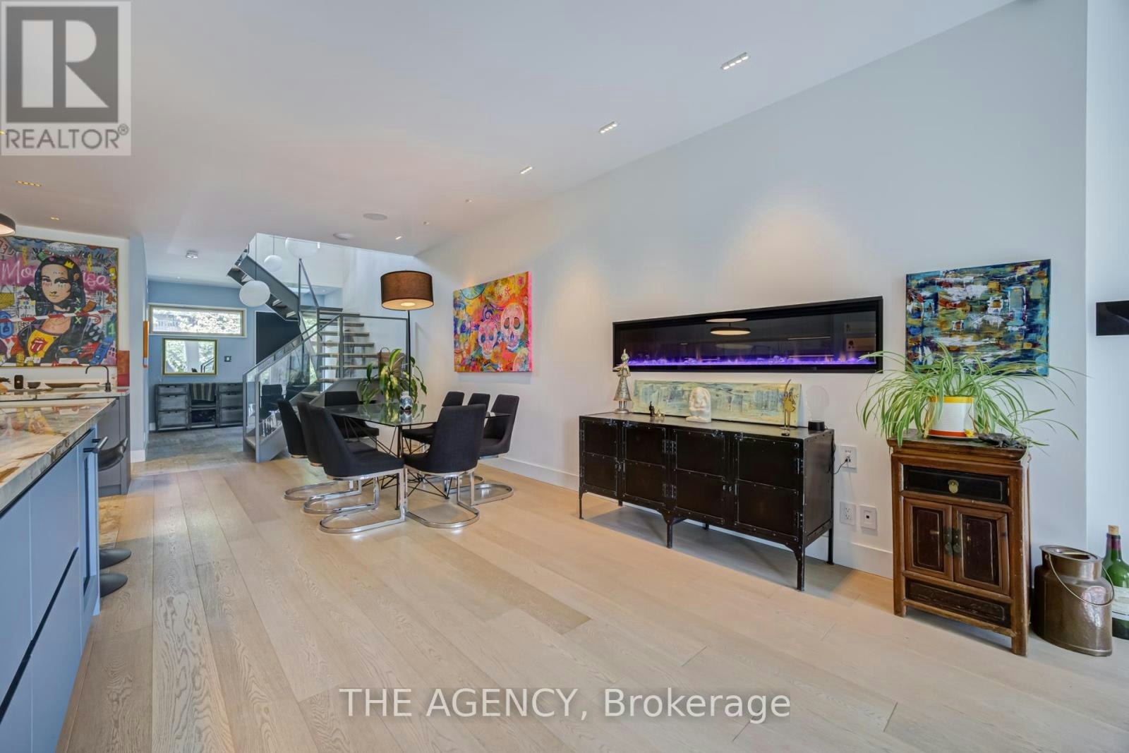 15 Albemarle Avenue, Toronto, ON, M4K 3Y9 - 10