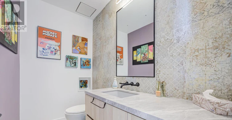 15 Albemarle Avenue, Toronto, ON, M4K 3Y9 - 16